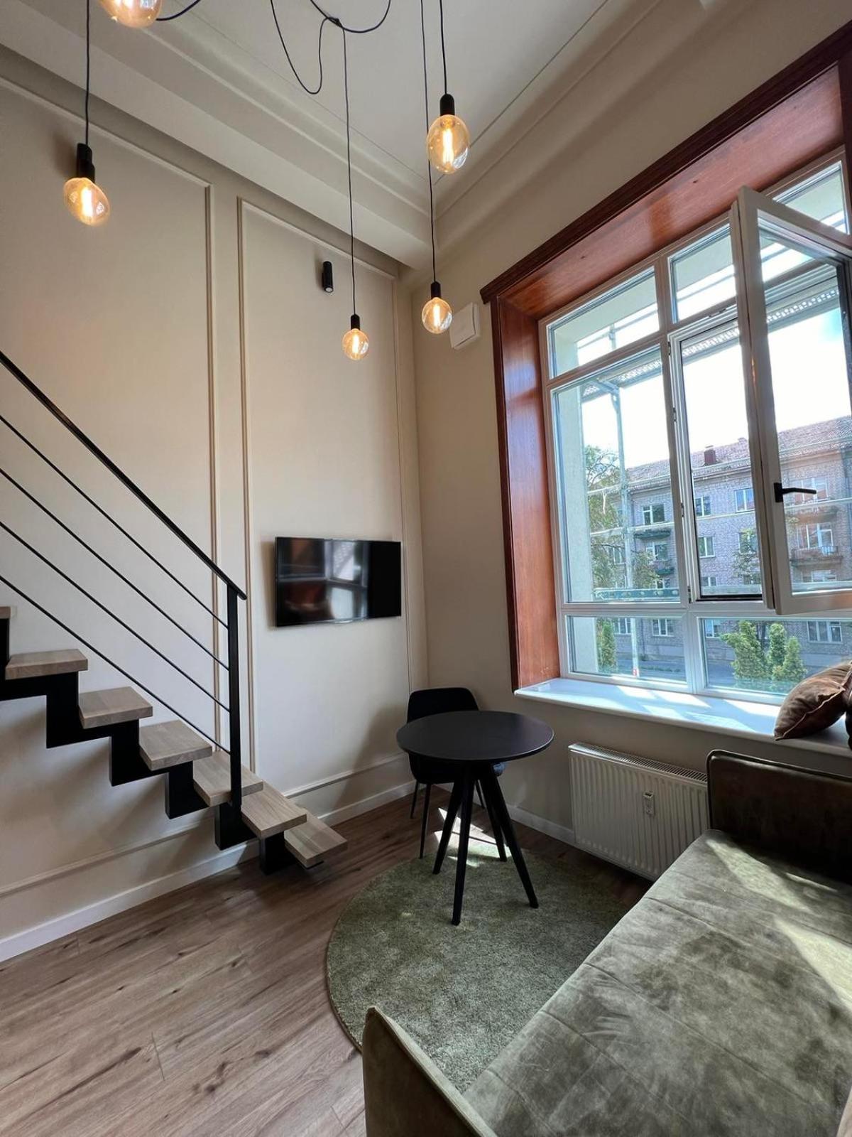 Loft2116 *